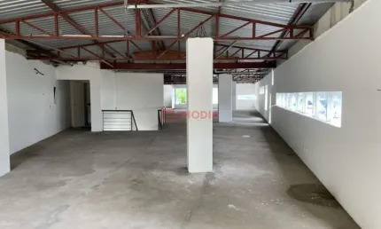 Ponto comercial para alugar na Avenida Direitos Humanos, 1070, Mandaqui, São Paulo por R$ 35.000