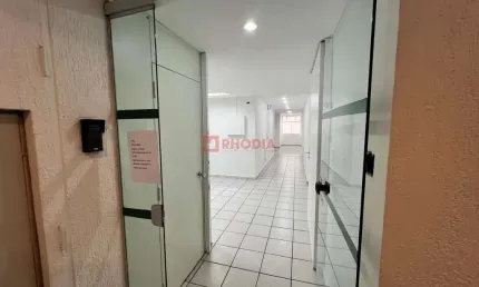 Sala comercial com 12 salas para alugar na Avenida Paulista, 326, Bela Vista, São Paulo por R$ 16.000