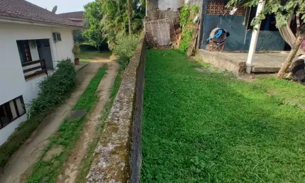 Petrópolis-Terreno plano ideal para construção de geminados