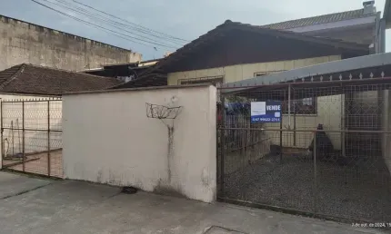 Casa com 4 quartos à venda no Jardim Iririú, Joinville 