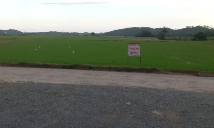 Terreno à Venda na Estrada Blumenau, Bairro Vila Nova