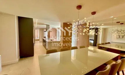 Apartamento Decorado, 3 suítes à venda, 185 m² por R$ 6.535.807 - Praia Brava - Itajaí/SC