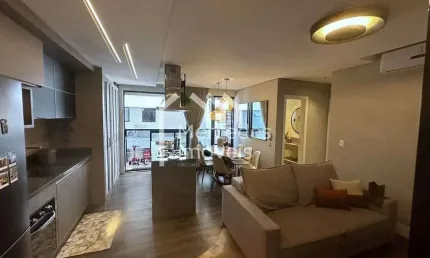 Apartamento com 1 suíte + 2 dormitórios à venda, 79 m² por R$ 932.000 - Centro - Itajaí/SC
