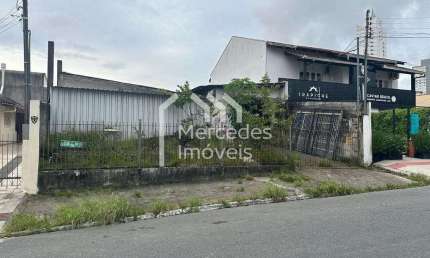 Terreno à venda, 300 m² por R$ 1.000.000 - Fazenda - Itajaí/SC