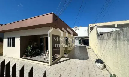 Casa com 2 dormitórios à venda, 120 m² por R$ 850.000,00 - Dom Bosco - Itajaí/SC