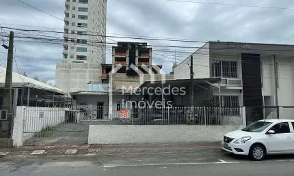 Terreno à venda, 253 m² por R$ 1.400.000,00 - Centro - Itajaí/SC