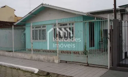 Terreno à venda, 252 m² (12m² x 21m²) por R$ 600.000 - São Judas - Itajaí/SC