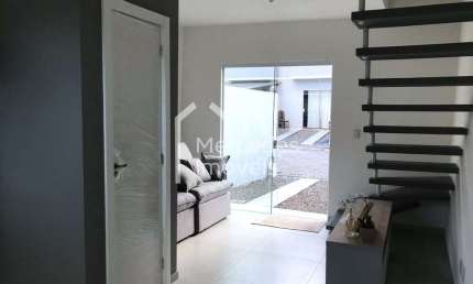 Sobrado com 2 dormitórios à venda, 70 m² por R$ 365.000,00 - Espinheiros - Itajaí/SC