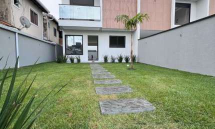 Casa - Sobrado Duplex, para Venda em Florianópolis/SC