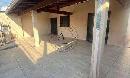 Casa Aconchegante com Edícula no Jardim São Marcos, Valinhos - SP!