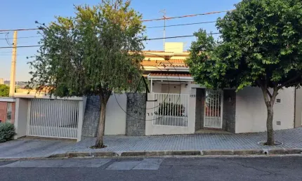 Casa em Bolsão de Segurança com 4 Quartos (3 Suítes) - Conforto e Tranquilidade!