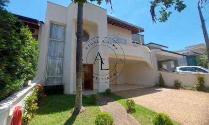 Encanto e Exclusividade: Casa em Condomínio de Alto Padrão em Valinhos com Conforto e Segurança!