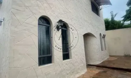 Casa com Piscina à Venda no Jardim Santa Genebra – Conforto e Lazer Garantidos!