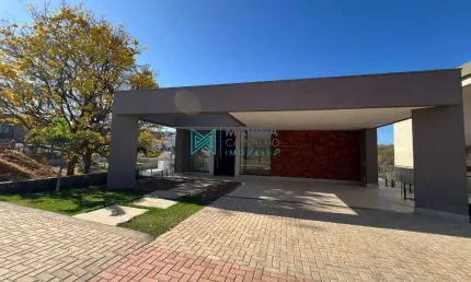 Casa com 4 quartos à venda, 260 m² por R$ 2.350.000 - Condomínio Gran Royalle - Lagoa Santa/MG