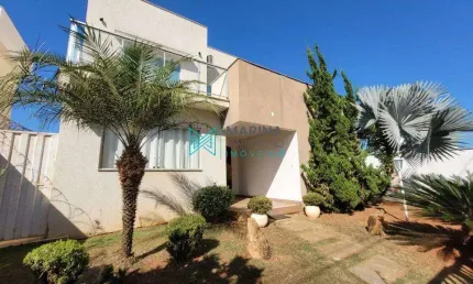 Casa com 4 quartos, 326 m² - venda por R$ 2.100.000 ou aluguel por R$ 7.185/mês - Praia Angélica - Lagoa Santa/MG