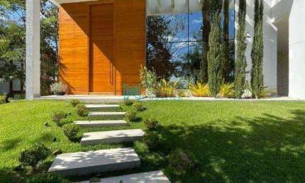 Casa com 4 quartos à venda, 350 m² por R$ 2.300.000 - Condomínio Canto do Riacho - Lagoa Santa/MG