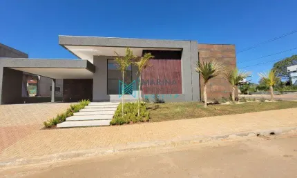 Casa com 4 quartos à venda, 222 m² por R$ 2.099.000 - Condomínio Gran Royalle - Lagoa Santa/MG