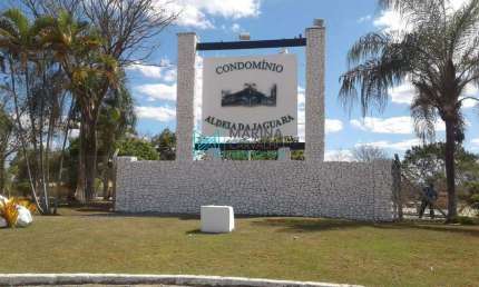 Casa em condomínio à venda, 3 quartos, 10 vagas, Condomínio Aldeia da Jaguara - Jaboticatubas/MG