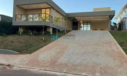 Casa com 4 quartos para alugar, 226 m² por R$ 15.000.00 - Condomínio Sonho Verde - Lagoa Santa/MG