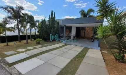Casa em condomínio à venda, 3 quartos, 1 suíte, 4 vagas, Mirante do Fidalgo - Lagoa Santa/MG