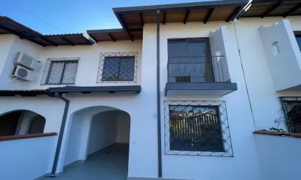 Casa em condomínio fechado com 4 quartos à venda na Rua Professor José Nogueira dos Santos, 1503, Boqueirão, Curitiba