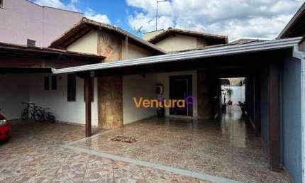 Casa com 3 quartos à venda na Rua Quintino Bocaiúva, Chácaras, Betim