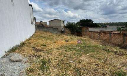 Terreno à venda na Rua José Gonçalves Peres, Residencial Lagoa, Betim