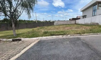 Jaudy gestão vende: terreno condomínio florais do valle i 701 m²
