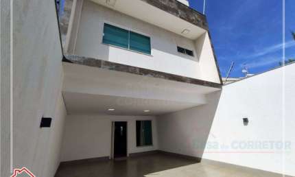 Casa à venda na Rua Pioneira Vergínia Maria Fecchio, Jardim Itália II, Maringá