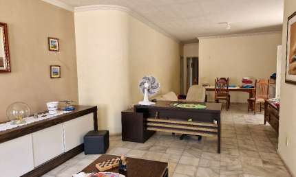 Casa com 4 quartos à venda na Rua Pascoal de Castro Alves, 391, Vicente Pinzon, Fortaleza