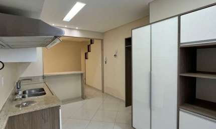 Belissima Casa com 3 Quartos à venda no Bairro - De Fátima