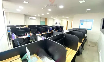 Sala comercial Em edifício em Colina de Laranjeiras, Serra/ES