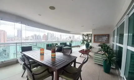 Apartamento com 4 quartos para alugar no Gonzaga, Santos 