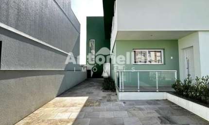 Casa com 3 quartos à venda no São Luiz, Caxias do Sul 