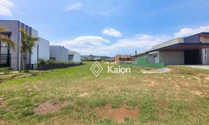 Terreno à venda no Condomínio Portal do Japy Golf Club em Cabreúva/SP