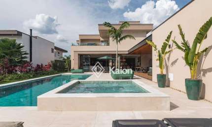 Casa à venda no Condomínio  Portal Japy Golf Club em Cabreúva/SP