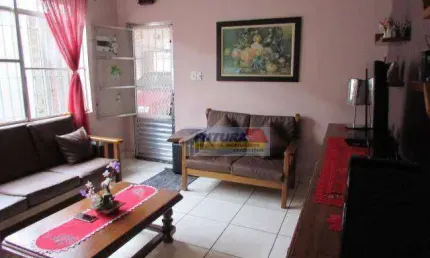 Sobrado com 3 dormitórios à venda, 263 m² por R$ 640.000,00 - Centro - São Vicente/SP