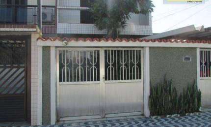 Sobrado com 3 dormitórios à venda, 180 m² por R$ 870.000,00 - Vila Valença - São Vicente/SP