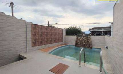 Casa com 2 dormitórios à venda, 120 m² por R$ 300.000,00 - Vila Jockei Clube - São Vicente/SP