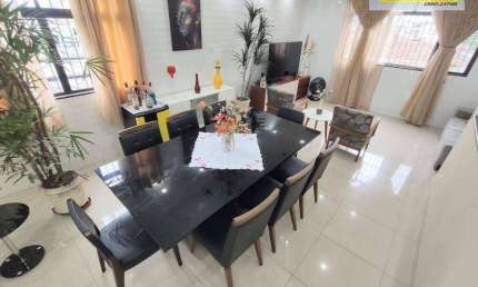 Sobrado com 4 dormitórios à venda, 196 m² por R$ 460.000,00 - Parque São Vicente - São Vicente/SP