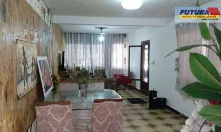 Sobrado com 3 dormitórios à venda, 214 m² por R$ 1.200.000,00 - Jardim Independência - São Vicente/SP