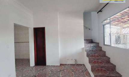 Sobrado com 2 dormitórios à venda, 60 m² por R$ 240.000,00 - Vila Cascatinha - São Vicente/SP
