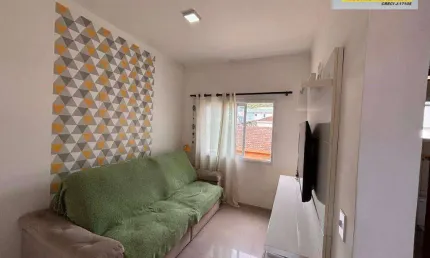 Sobrado com 2 dormitórios à venda por R$ 310.000,00 - Vila Voturuá - São Vicente/SP