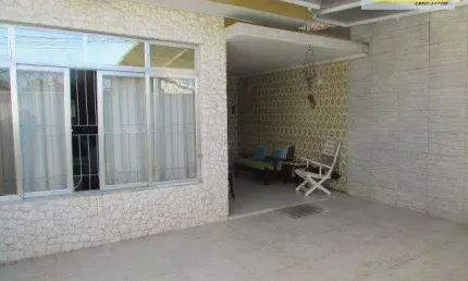 Sobrado com 3 dormitórios à venda, 146 m² por R$ 590.000,00 - Vila Cascatinha - São Vicente/SP
