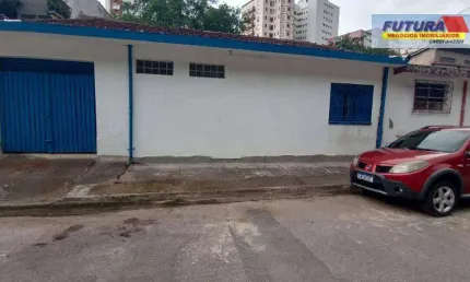 Casa com 3 dormitórios à venda, 196 m² por R$ 550.000,00 - Itararé - São Vicente/SP