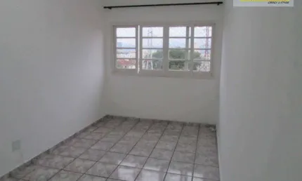 Apartamento com 2 dormitórios à venda, 65 m² por R$ 220.000,00 - Vila Voturuá - São Vicente/SP