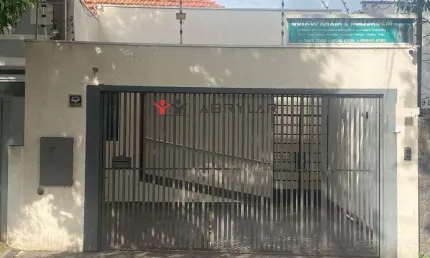 Casa à venda em Jundiaí, Centro, com 5 quartos, com 157 m²