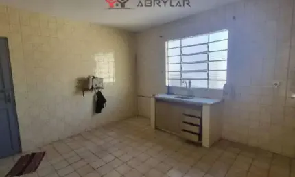 Casa à venda em Jundiaí, Jardim Estádio, com 4 quartos, com 357 m²