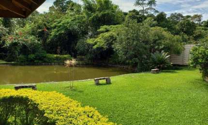 Chácara à venda e para alugar em Jundiaí, Chácara Vale dos Cebrantes, com 3 quartos, com 6416 m²