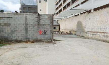 Terreno para alugar em Jundiaí, Vila Vianelo, com 948 m²